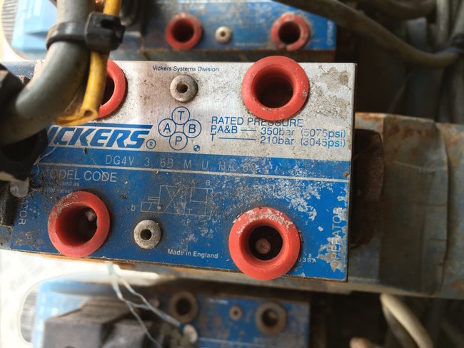 Zawór hydrauliczny kierunkowy